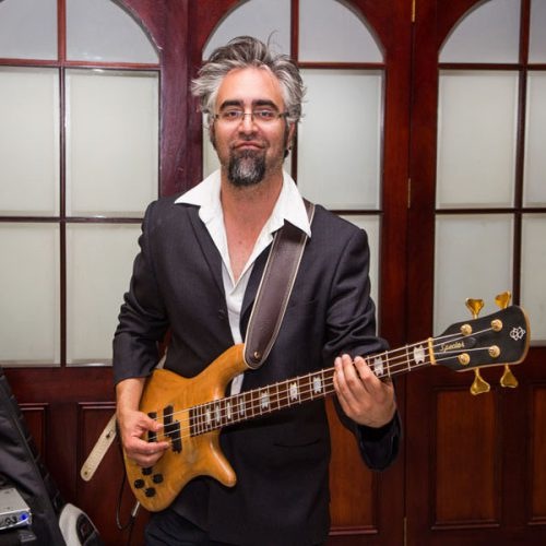 Maurice Suckau, guitarist in NSW