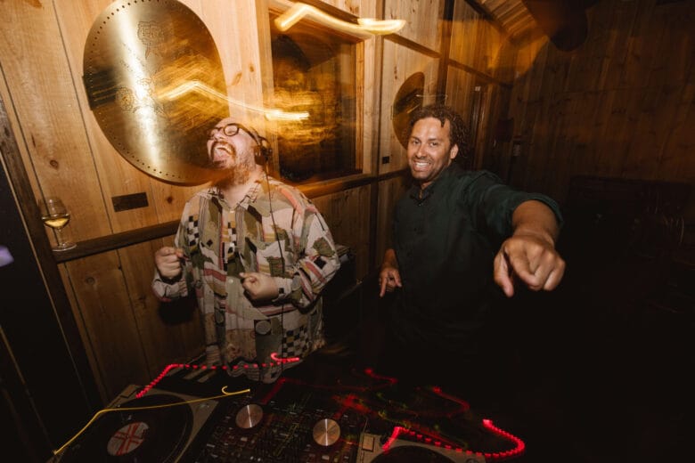 WE PLAY RECORDS, dj in NSW