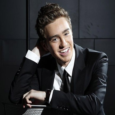 Harrison Craig, singer in NSW