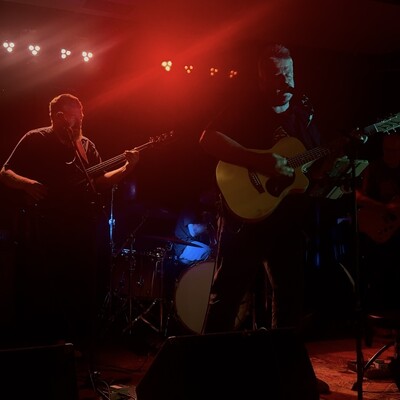 Blurred Vision, cover band in Parkes, photo 2