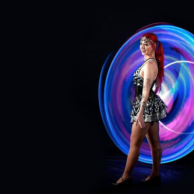 Cosmic Kay, hula hoop in Penrith, photo 2