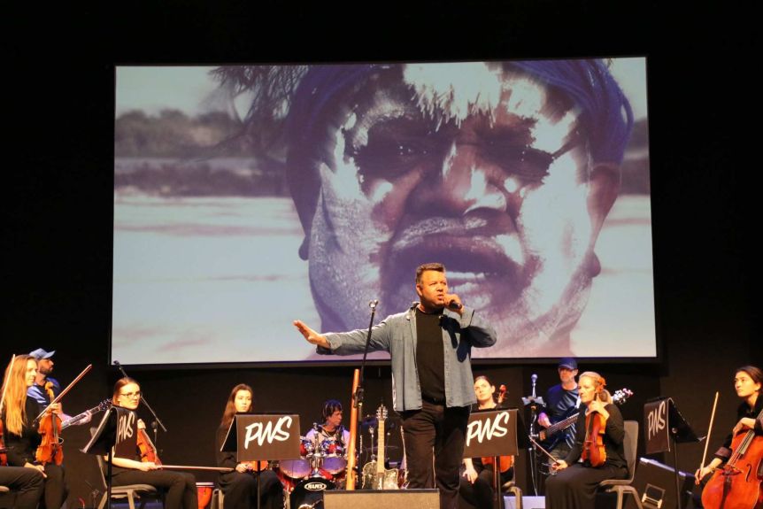 Phil Walleystack, aboriginal & torres strait islander entertainers in Perth, photo 2