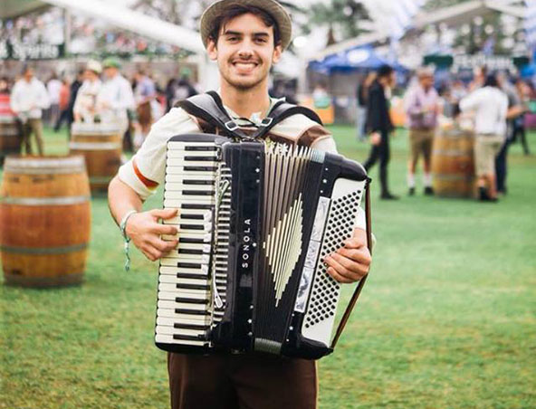 Perth Piano Accordion Player D, live in Perth