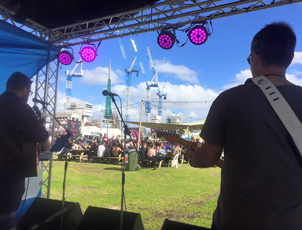 Bare Ends, musical duo in Perth, photo 2