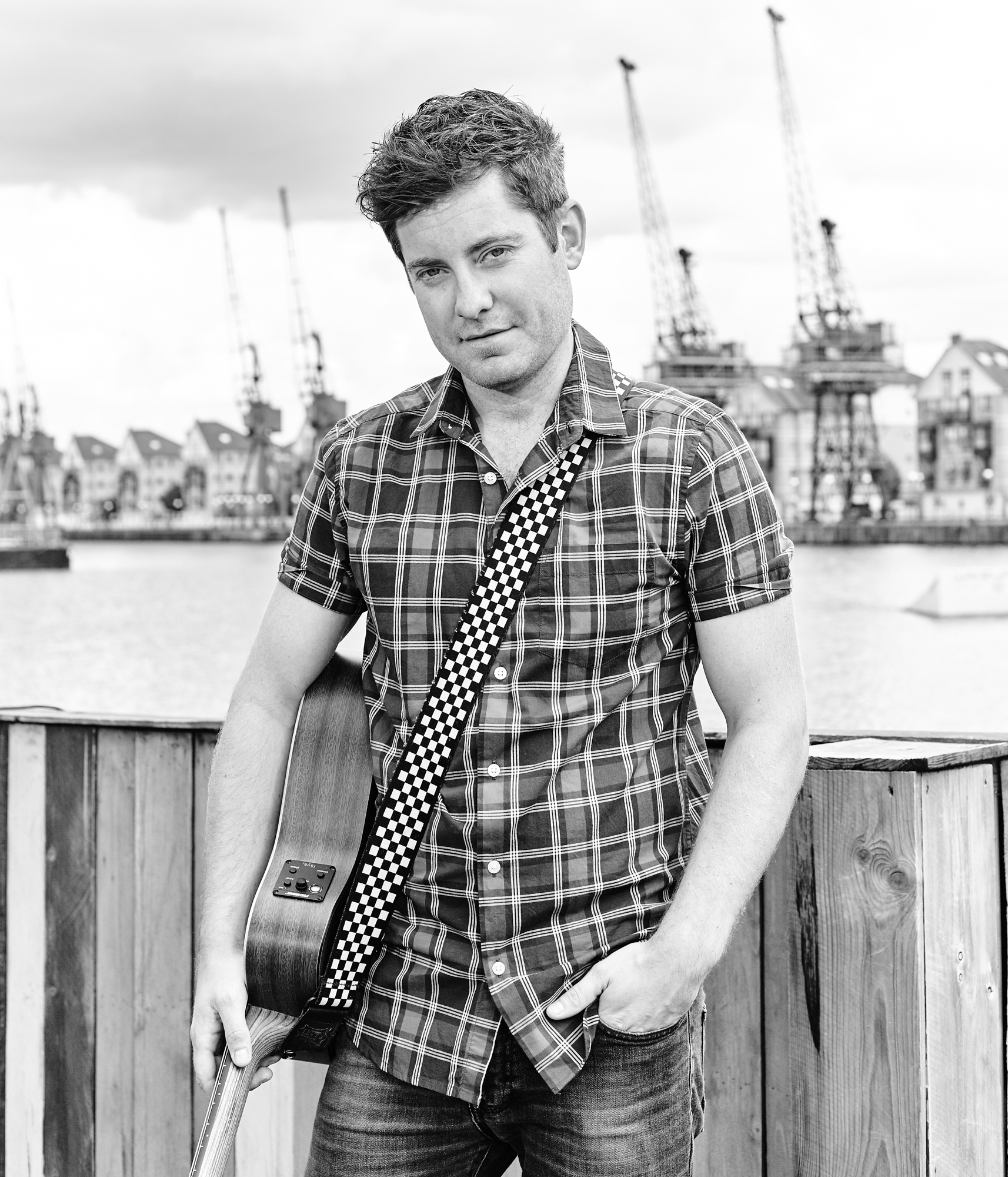 Joe Boshell, acoustic guitar and singer solo in Perth