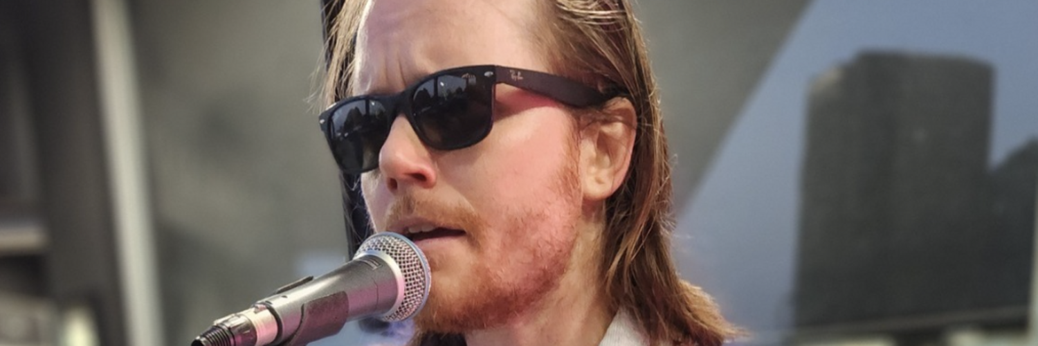 David Sanders, singer in Perth, photo 3