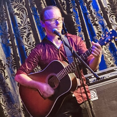 David Sanders, singer in Perth, photo 2