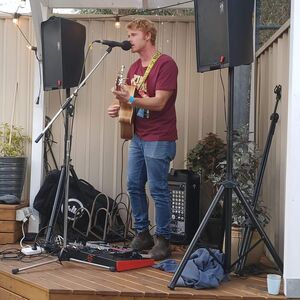 JinjaBred Man, wedding singer in Perth, photo 2
