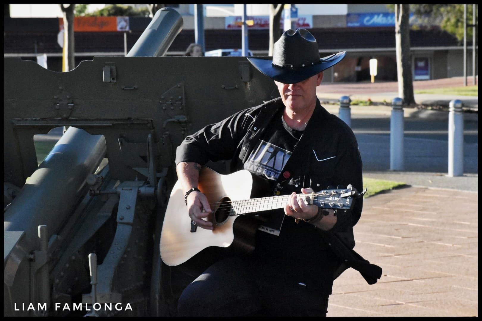 Logan Hunter, singer in Perth