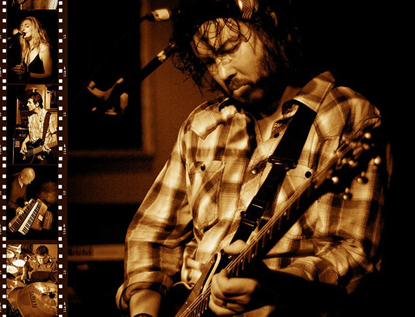 Chris Murphy, musical soloist in Perth, photo 3