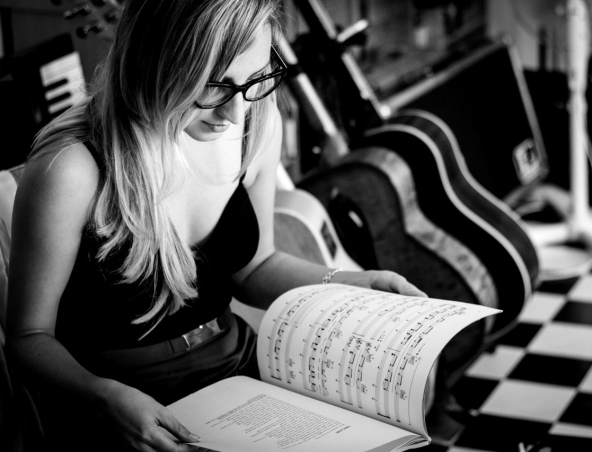 Danni, musical soloist in Perth, photo 2