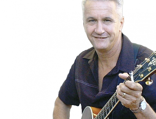 Keith, musical soloist in Perth