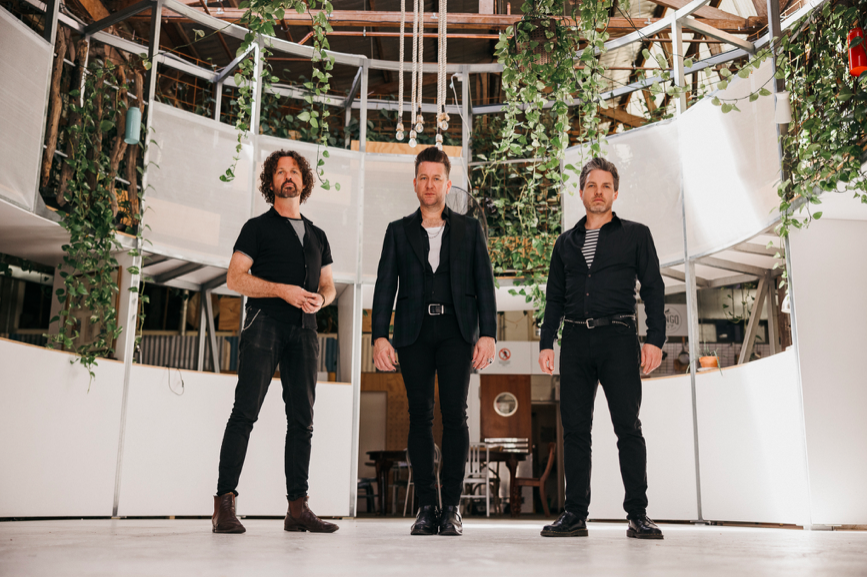 Eskimo Joe, band in Perth, photo 3