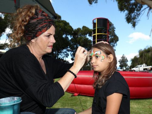 Raes FX Face Painting, live in Perth