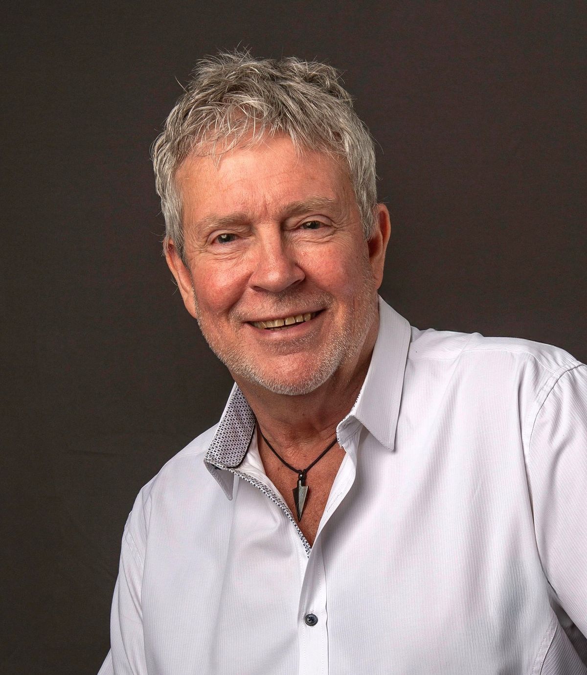 Chris Burnell, singer in Perth