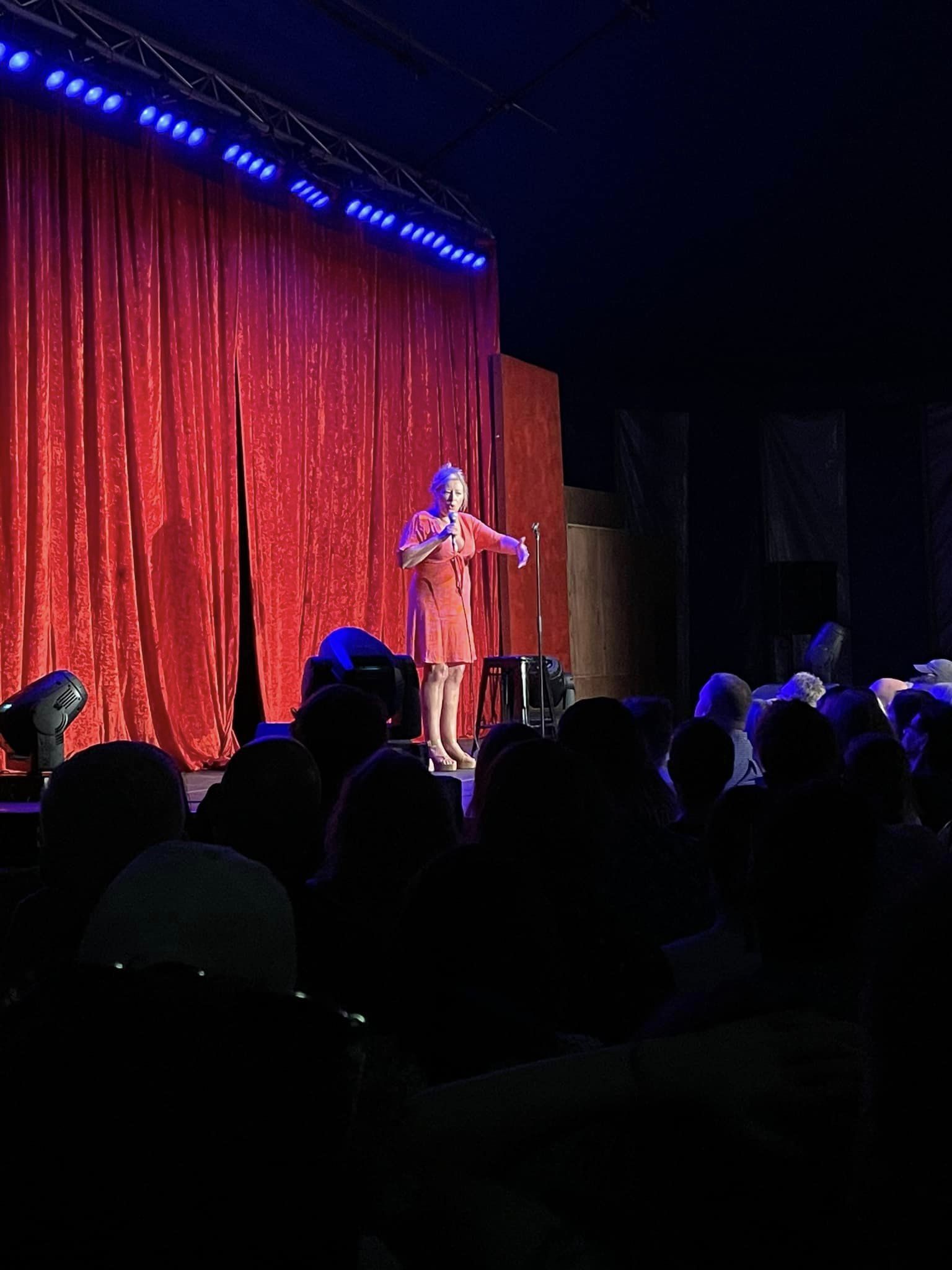 Gill The Scottish Terrier, comedian in Perth, photo 2