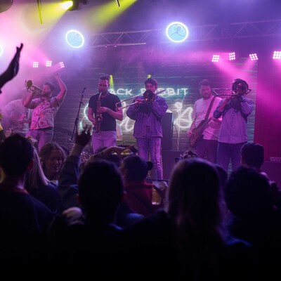 Brass Party, cover band in Perth, photo 2