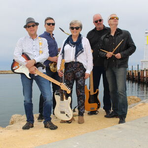 MG & The Shakers, cover band in Perth, photo 2