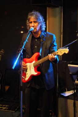 Shaydze Of Grey, cover band in Perth