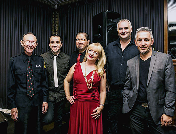 Smooth, cover band in Perth