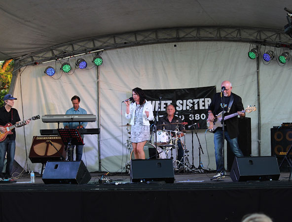 Sweet Sister, cover band in Perth, photo 3