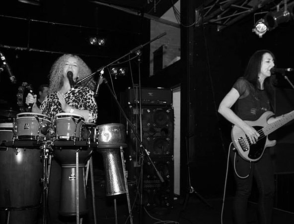 Tonic, cover band in Perth, photo 3