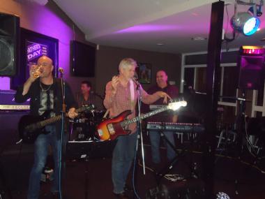 White Coat Syndrome, cover band in Perth, photo 3