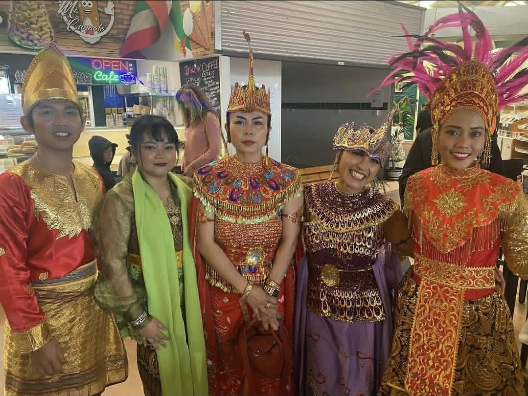 Menari Indonesian Dance, dancer in Perth, photo 2