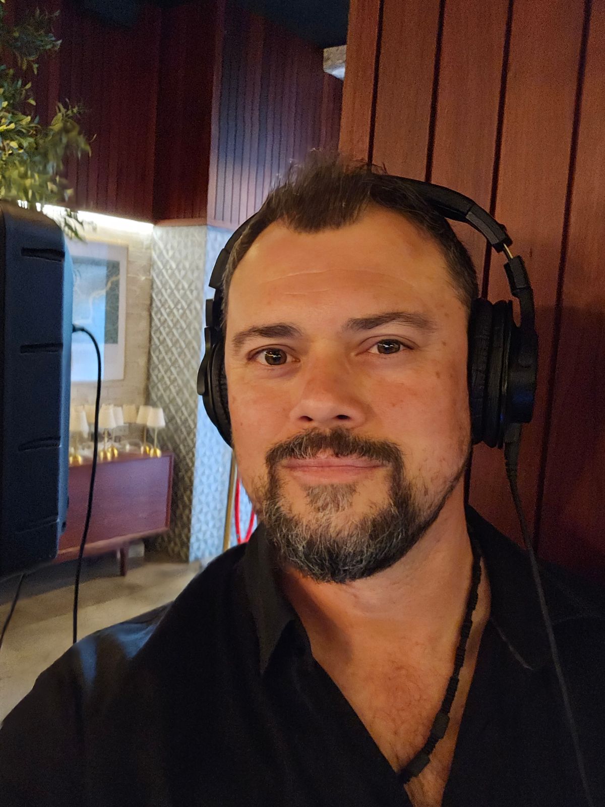 DJ Max Landy, live in Perth