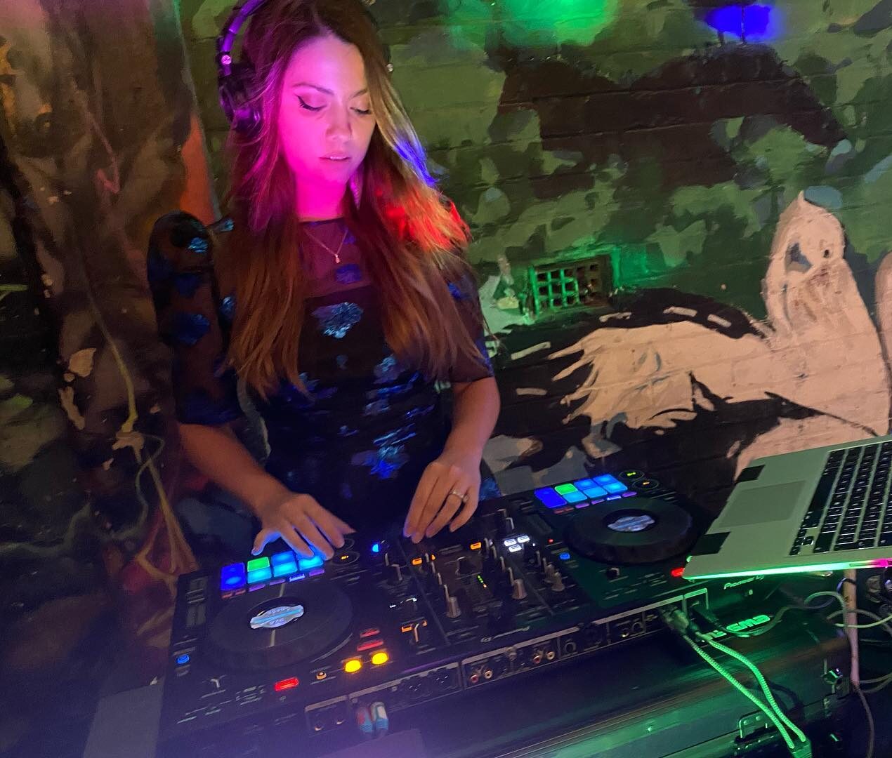 DJ Siboney, live in Perth, photo 3