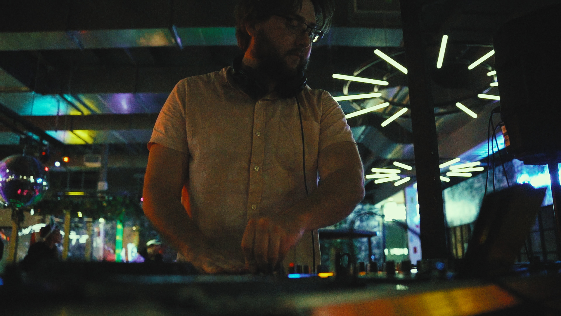 DJ Sizzle, live in Perth