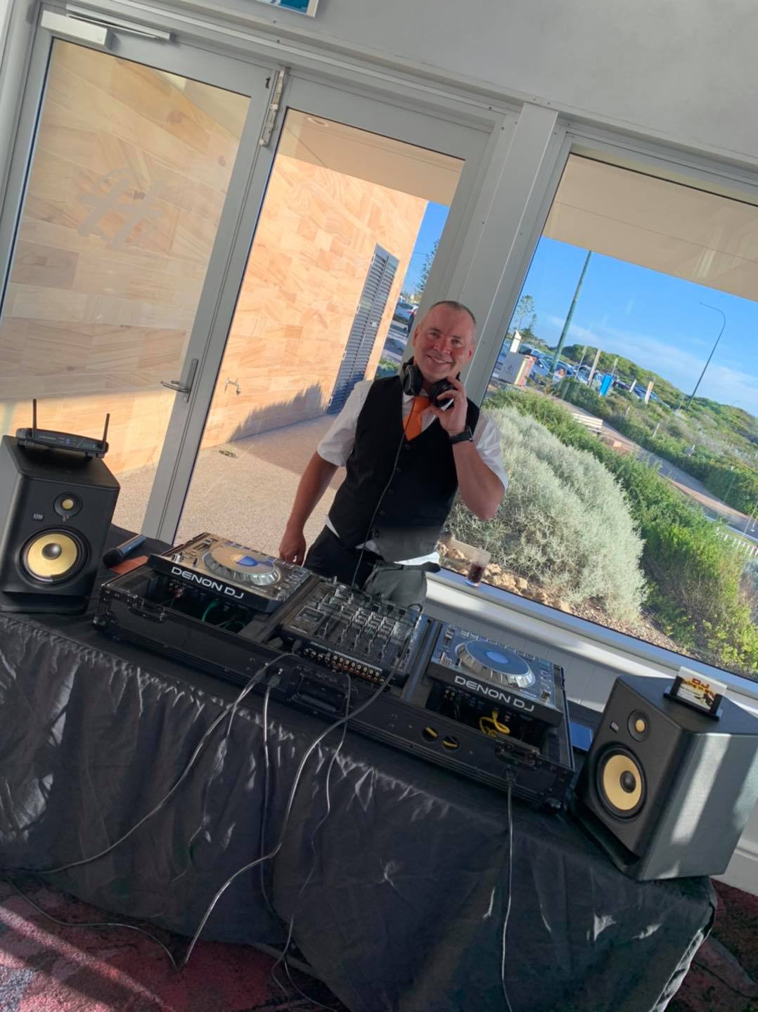 DJ Stylez, live in Perth, photo 2