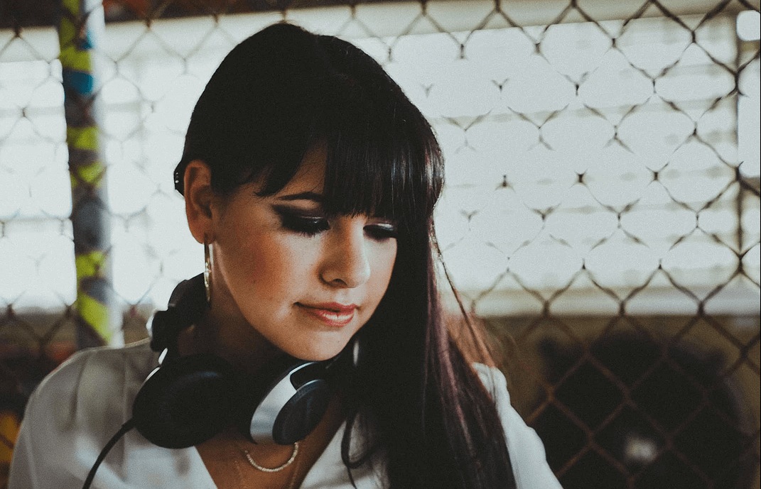DJ Veeness, live in Perth