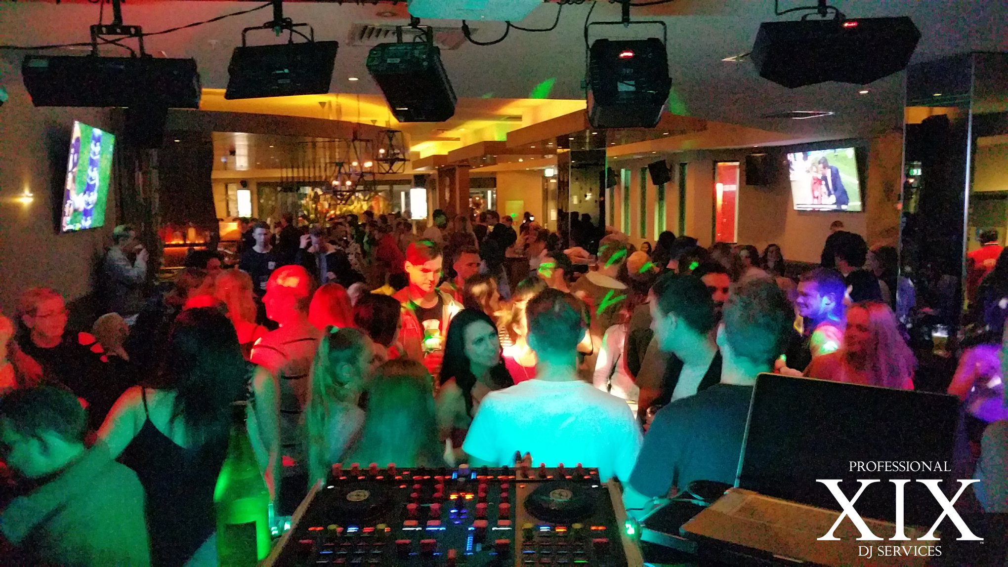DJ XIX, live in Perth, photo 2