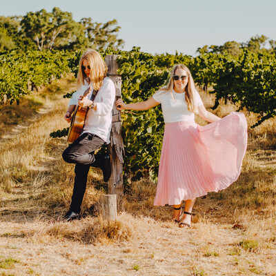 Day Dreams, musical duo in Perth, photo 2