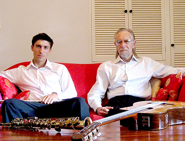 Favela, musical duo in Perth, photo 2