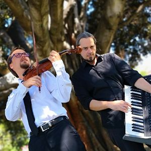 Viaggio Duo, musical duo in Perth, photo 2