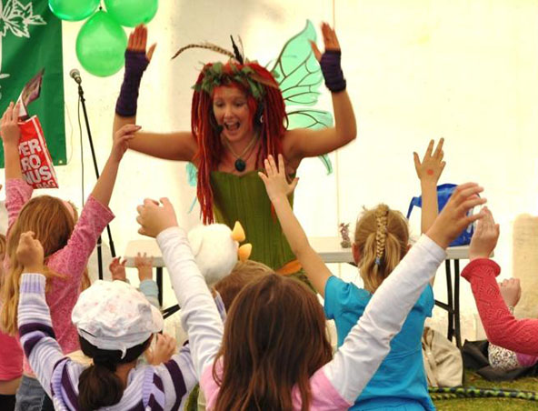 Faerie Cara, fairy costume character in Perth, photo 2