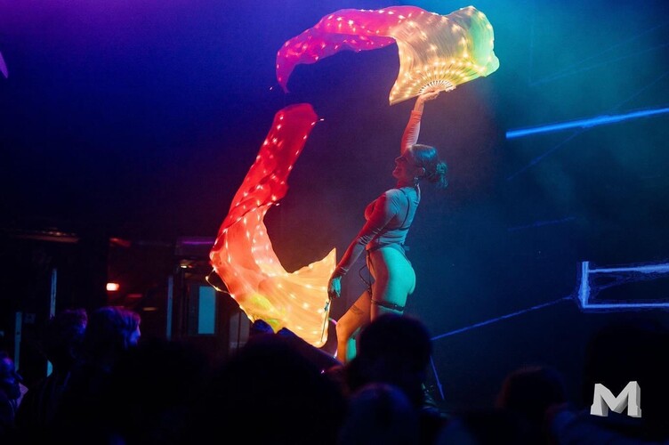 Illumina, fire performer in Perth, photo 3