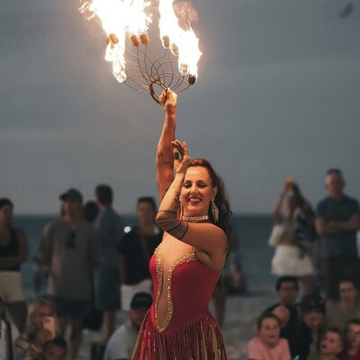 Illumina, fire performer in Perth, photo 2