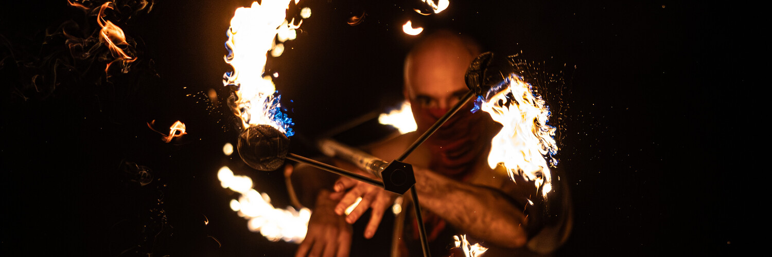 Jake Firebeard, fire performer in Perth, photo 3