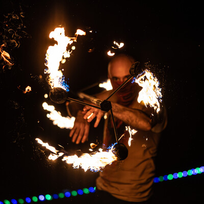 Jake Firebeard, fire performer in Perth, photo 2