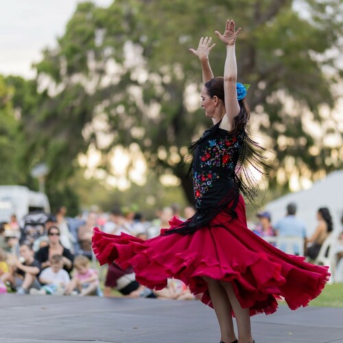 Belinda, flamenco dancer in Perth, photo 3