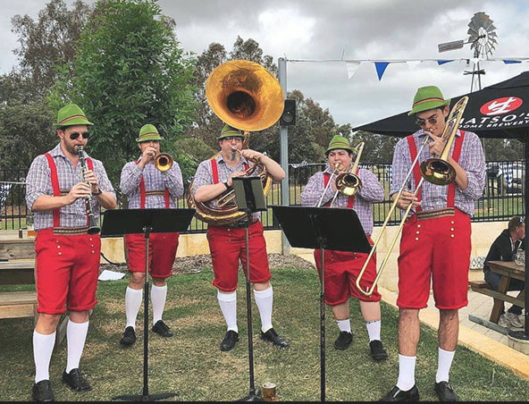 German Oompah, german entertainers in Perth, photo 3