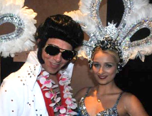 Elvis Impersonator, live in Perth, photo 2