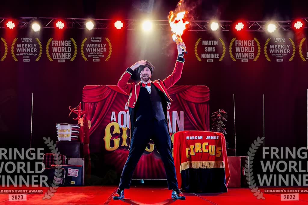 A One Man Circus, juggler in Perth