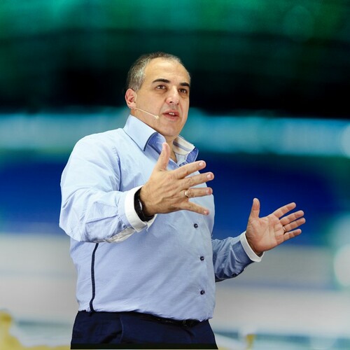 Rael Bricker, keynote speaker in Perth, photo 3