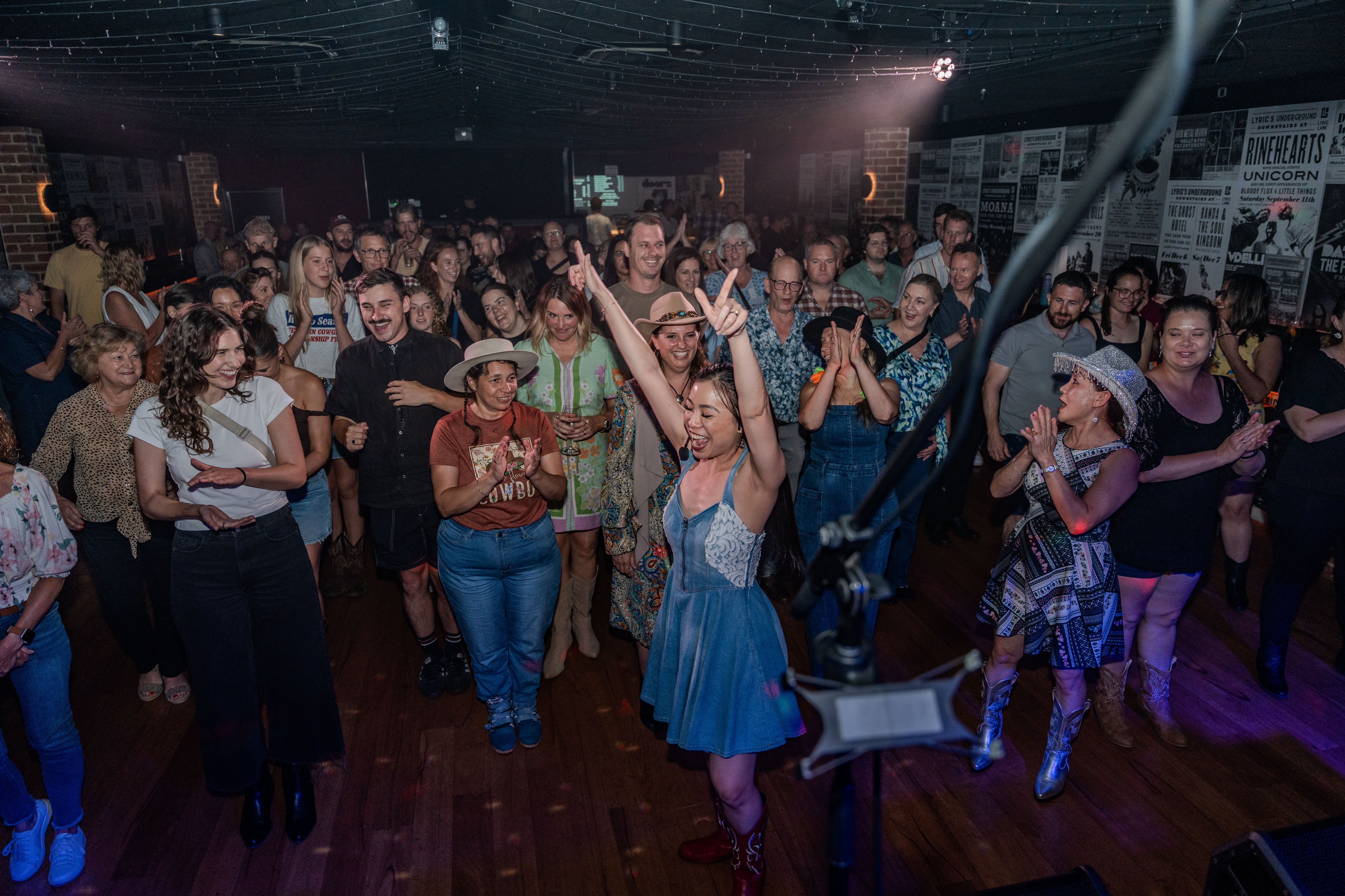 Boot'n'Booty Slappin': Boot Scooting / Line Dancing, line dance caller in Perth