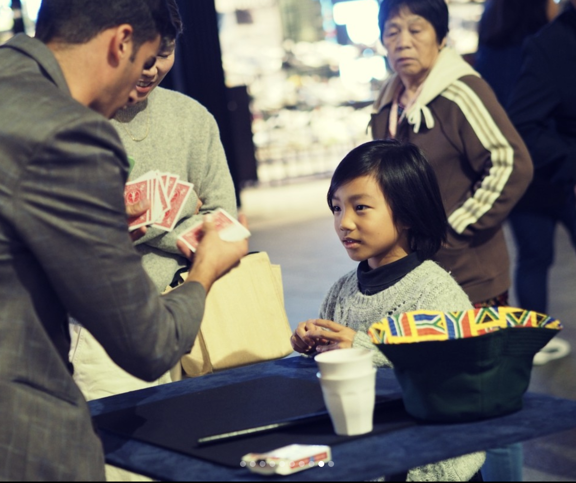 Dominic Miles, magician in Perth, photo 2