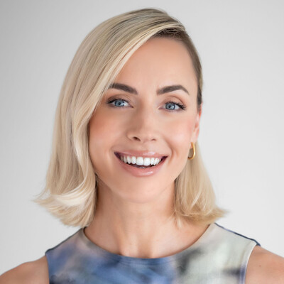 Sarah Joy Hughan, mc-master of ceremonies in Perth, photo 2